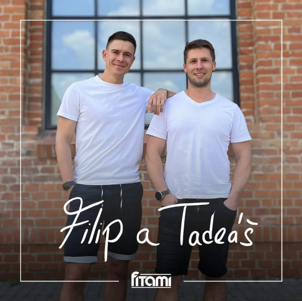 Filip a Tadeáš, majitelé e-shopu FITAMI, brandová fotka